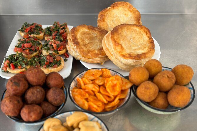 Street Food Lecce: Guided walking tour with typical food and wines. - An In-Depth Look at the Lecce Food and Wine Tour