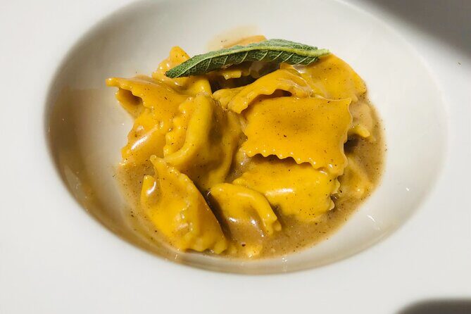 Street Food Tour D'Luxe | Michelin Chef-Led Tastes of Turin - A Closer Look at the Experience