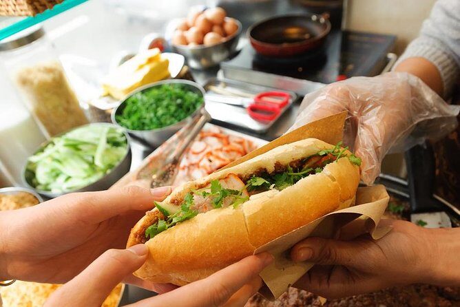 Street Food Tour in Hanoi - Authenticity and Value