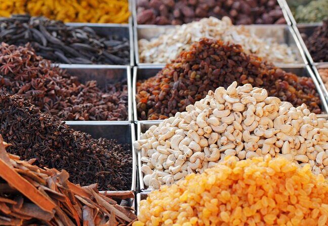 Street Food walking tour in Bangalore with a food evangelist - Key Points