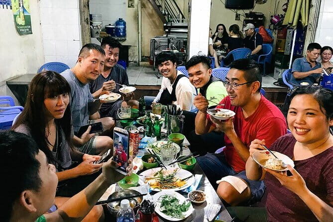Street Food with Seafood on Scooter Tour Ho Chi Minh City - Key Points