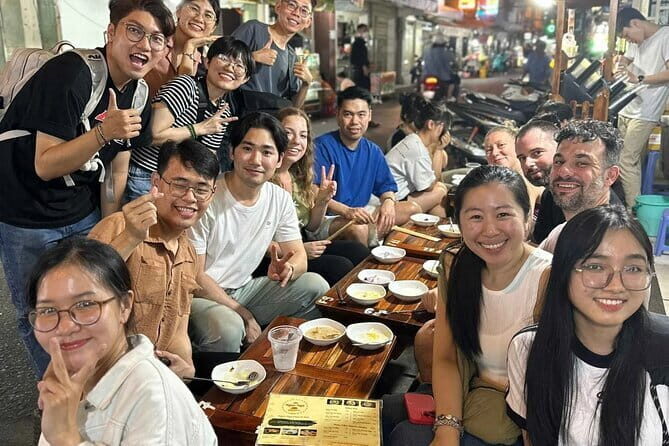 Street Food with Seafood on Scooter Tour Ho Chi Minh City - Exploring the Itinerary in Detail