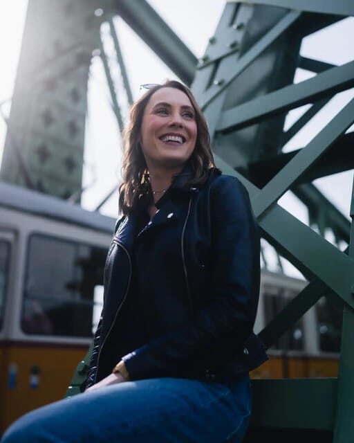 Street photos through the most beautiful streets of Budapest - The Bottom Line