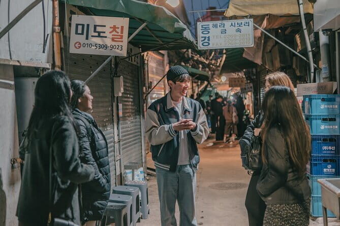 Street photoshoot and Seoul Hidden gem History Walking Tour - An Overview of the Experience