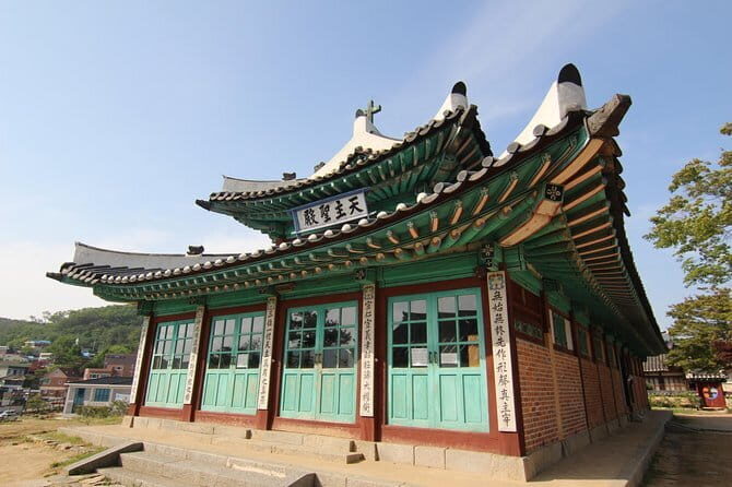 Street photoshoot and Seoul Hidden gem History Walking Tour - FAQ