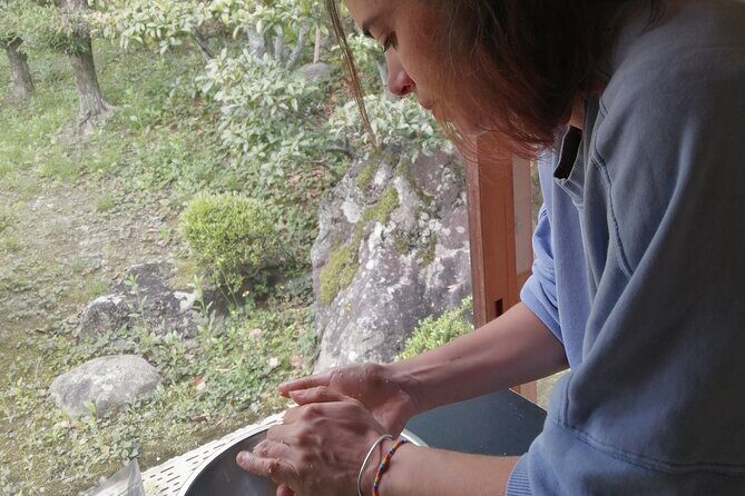 Strengthen the immunity!! Making miso in Japanese old house. - Authentic Insights from Past Participants