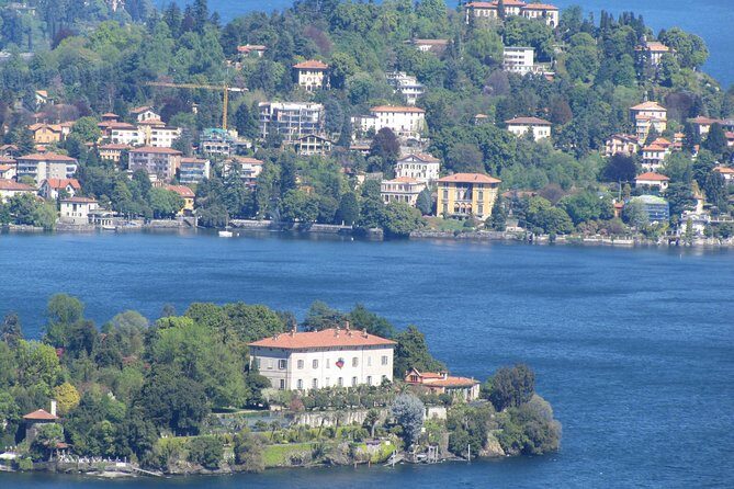 Stresa: 1-Day 3 Borromean Islands Hop-On Hop-Off Boat Tour - Who Should Consider This Tour?