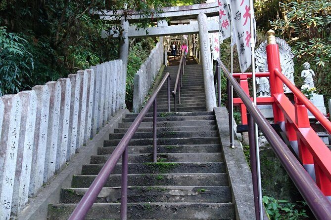 Stroll around the peaceful Mountain Village of Yoshinoyama - Exploring the Itinerary in Detail