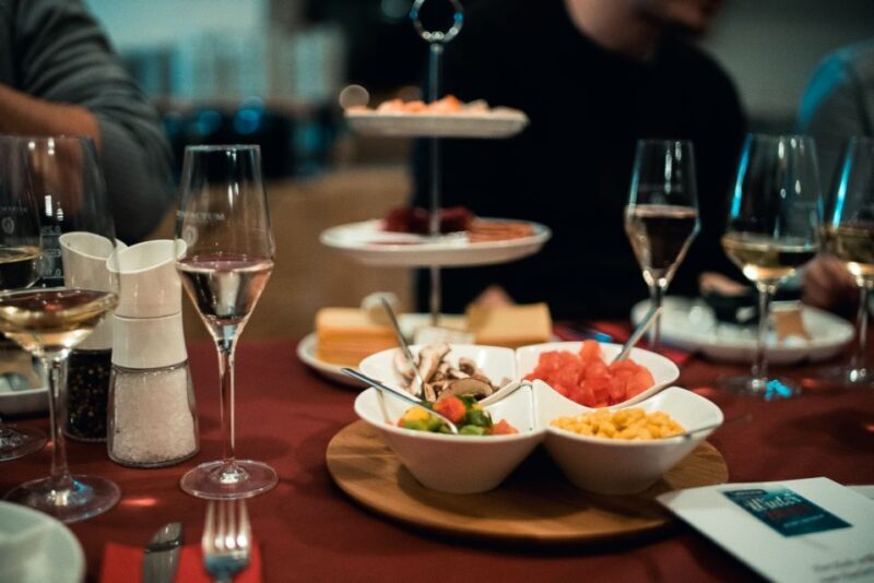 Stuttgart: Raclette Evening - Key Points