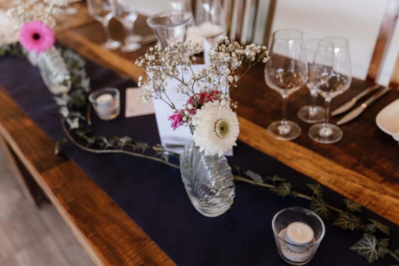 Stuttgart: Valentine's Day Candlelight Dinner - The Details of the Experience