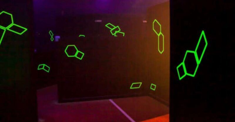 Stuttgart: VR Single Player Experience - Key Points