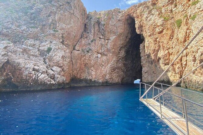 Suluada Boat Tour with Lunch & Roundtrip Transfer from Kemer - FAQ