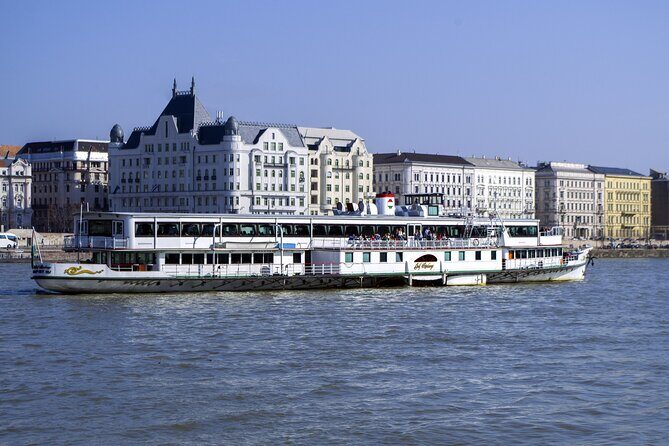 Summer Daytime Cruise on the Danube with Drink Options - What to Expect During Your Cruise
