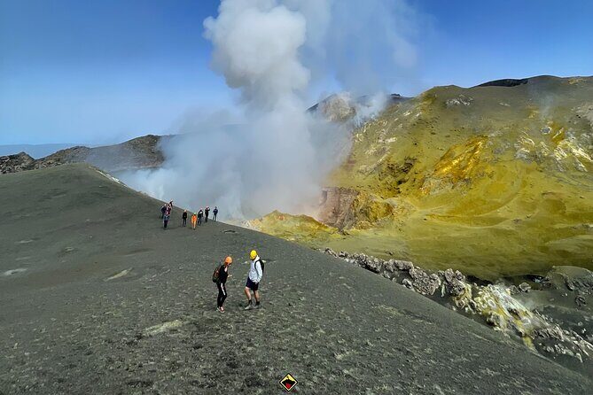 Summit Etna North 3300mt: 4x4 and trekking - Who Will Love This Tour?