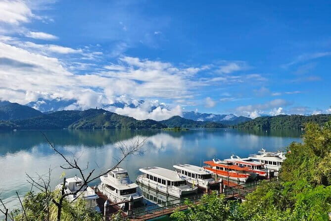 Sun Moon Lake and Qingjing Farm Tour Taichung City Hotel Pickup - Review Insights and Reliability