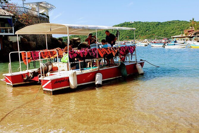 Sun, Sea & Streets: Beach Day + Snorkel Adventure & City Tour - Authentic Experiences and Guides