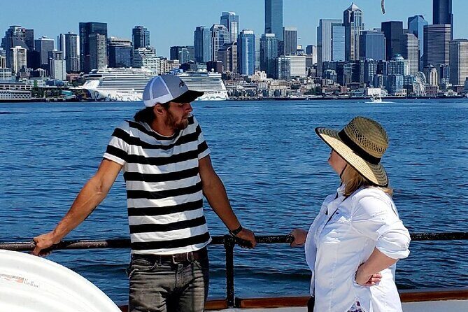 Sunday Brunch Cruise with Buffet in Washington - The Vessel and Setting: A Historic Tall Ship in the Heart of Seattle