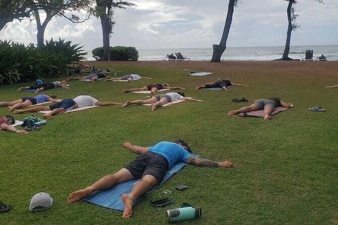Sunday Special Sound Healing Restorative Yoga in Hawaii - Setting and Atmosphere