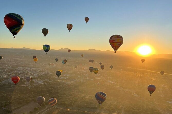 Sunrise Balloon Flight over Teotihuacan and Breakfast in Cueva - Frequently Asked Questions