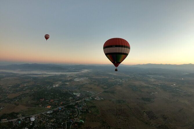 Sunrise Hot Air Balloon Adventure in Chiang Mai - Practical Tips for Your Hot Air Balloon Ride