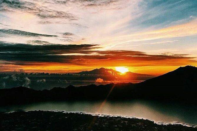 Sunrise mount batur trecking all inclusive - Key Points