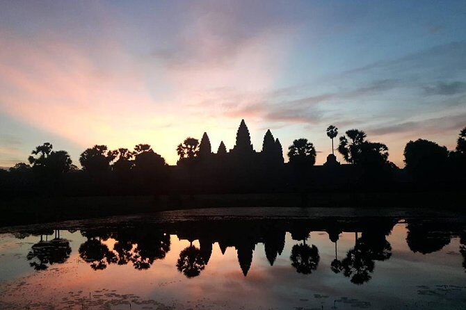 Sunrise Small Group Tour to Angkor Wat Temple - What You Can Expect From the Itinerary