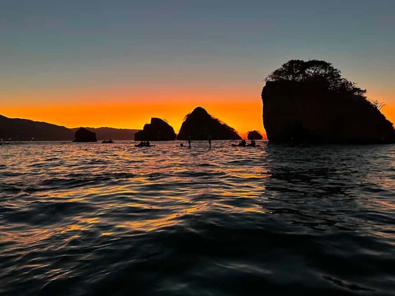 Sunset and Bioluminescence Boat Tour at Los Arcos Islands - The Itinerary: What to Expect on the Water