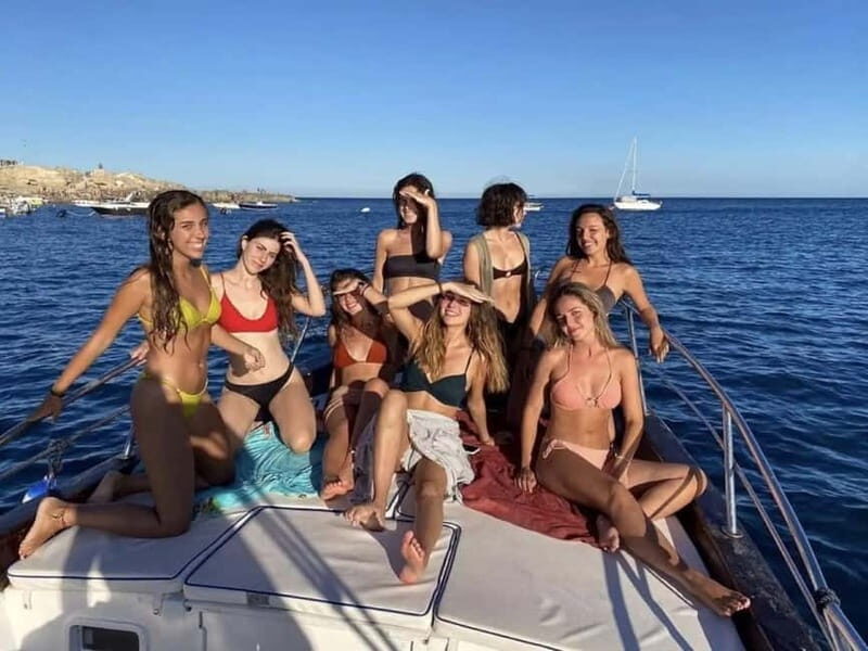 Sunset Aperitif on a Boat Castro - Final Thoughts: Who Is This Tour For?