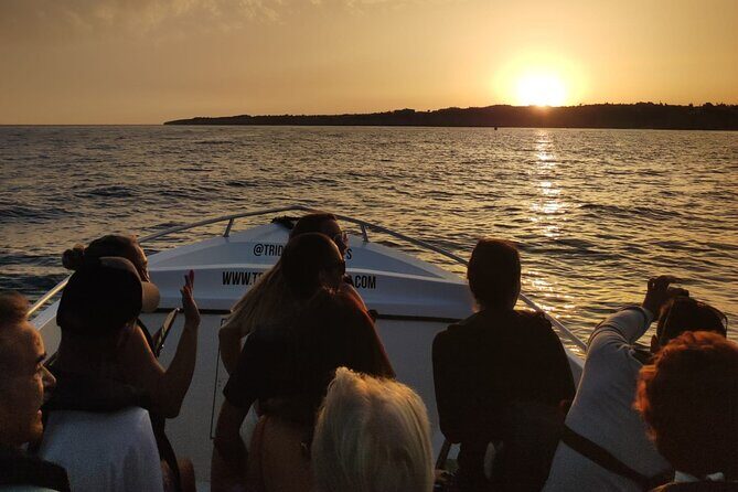 Sunset Benagil Caves Boat Tour from Armacao de Pera - FAQs