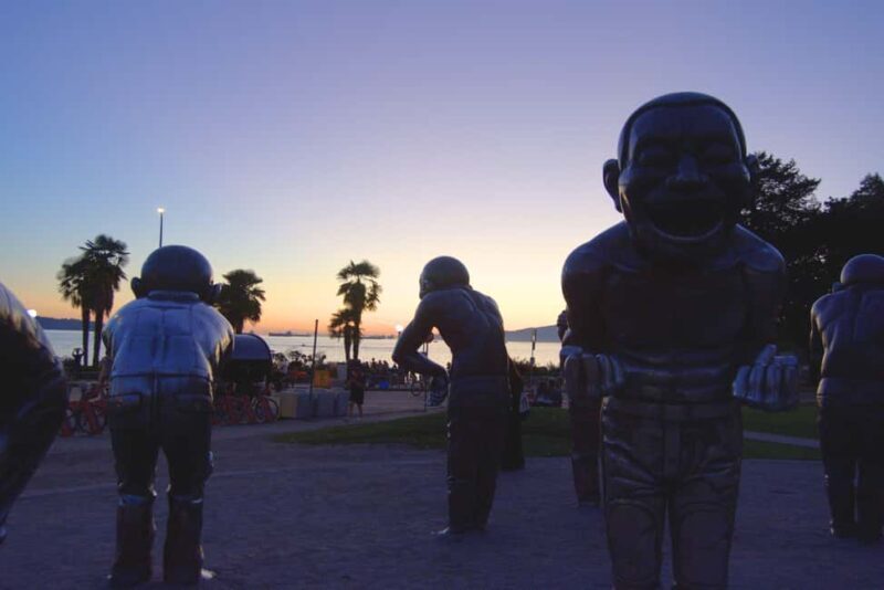 Sunset Bus Tour: Stanley Park & English Bay Photostops - Authentic Experiences From Past Travelers