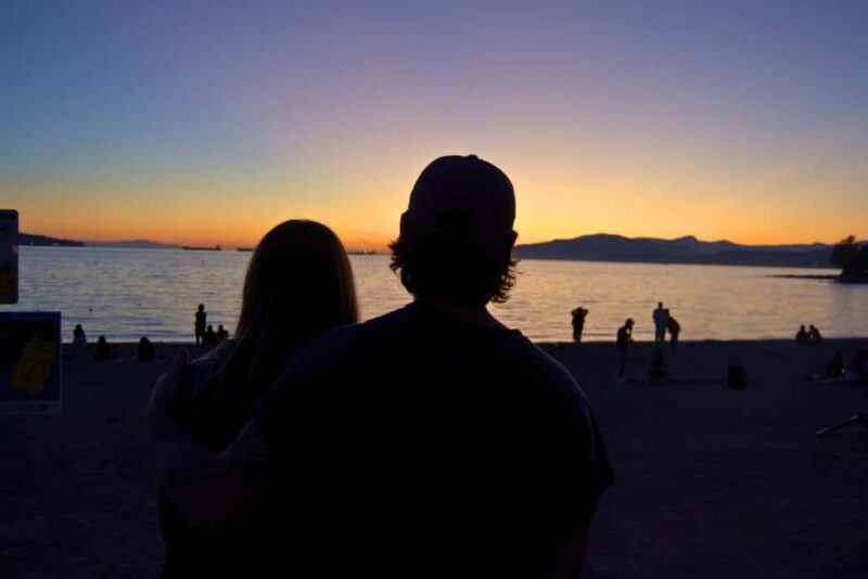 Sunset Bus Tour: Stanley Park & English Bay Photostops - FAQ: Your Questions About the Sunset Bus Tour