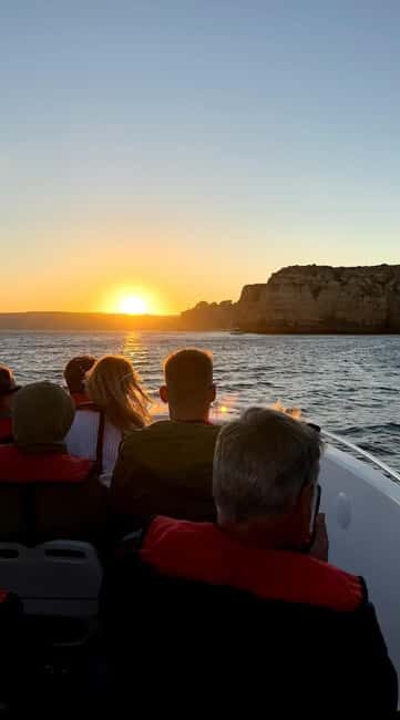 Sunset by boat in Lagos - An In-Depth Look at the Sunset Boat Tour from Lagos