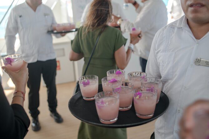 Sunset Cancun Mayey Premium Dinner with cocktails included - The Sum Up