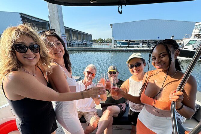 Sunset Champagne and Charcuterie Charter in Tampa (Private avail) - Wrapping It Up