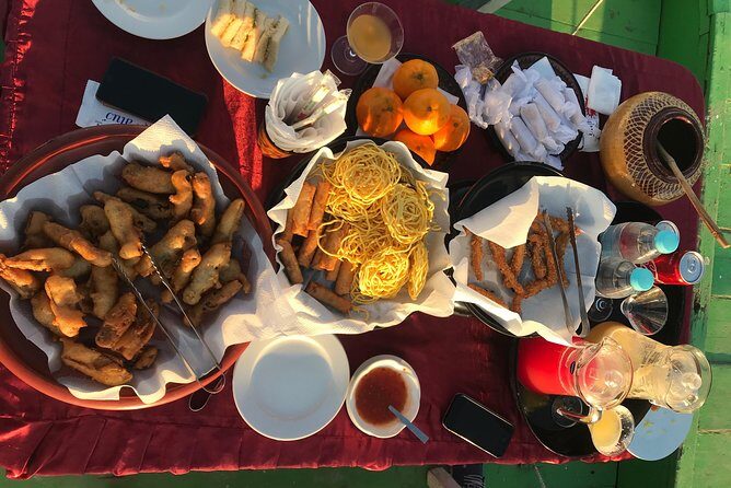 Sunset Cocktails On Boat - FAQs