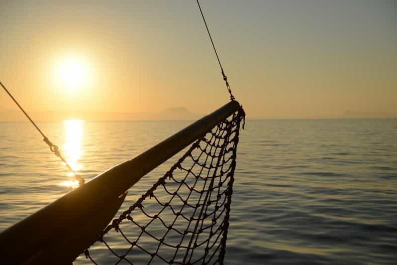 Sunset cruise at St. George Bay from Hersonissos port - Key Points