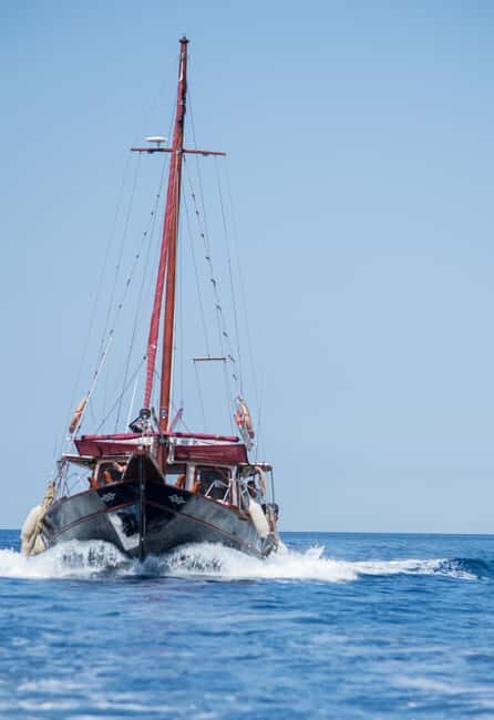 Sunset Cruise Athens Riviera  Half Day Swimming&BBQ onBoard - Key Points