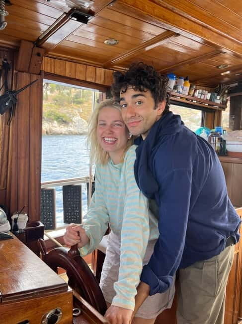 Sunset Cruise Athens Riviera  Half Day Swimming&BBQ onBoard - Frequently Asked Questions