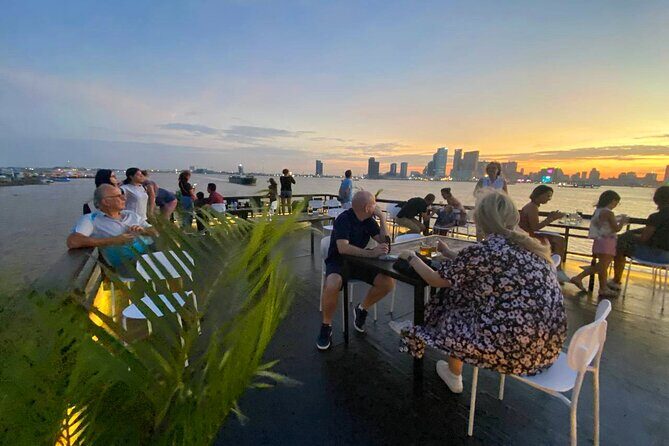 Sunset Cruise: Best view on 3 floors boat & English speak guide - FAQ