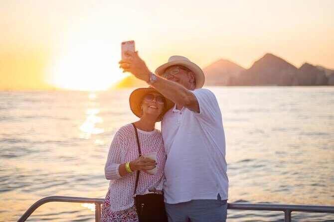 Sunset Cruise in Los Cabos with Jazz and Wine - An In-Depth Look at the Experience