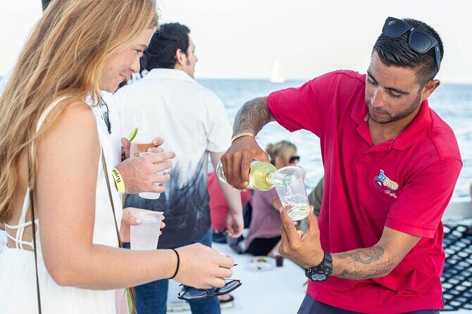 Sunset Cruise in Los Cabos with Jazz and Wine - FAQ