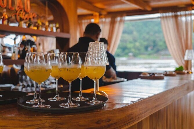 Sunset Cruise in Luang Prabang with Live Performance - Analyzing the Value