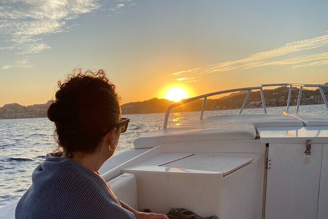 Sunset Cruise San José del Cabo, Appetizers, open bar, snack - A Closer Look at the Experience