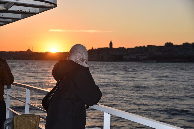 Sunset Cruise with Stop along Asia: Discover Istanbul's Bosphorus - Key Points