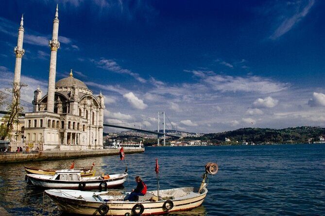 Sunset Cruise with Stop along Asia: Discover Istanbul's Bosphorus - FAQs