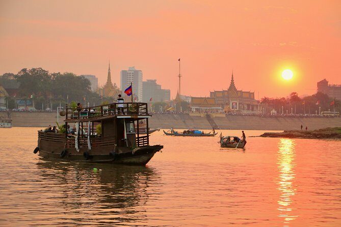Sunset Cruise with unlimited beer & soft drinks -English speaking guide on board - Sunset Cruise with unlimited beer & soft drinks - English speaking guide on board