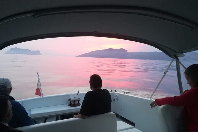 Sunset Group Boat Tour from Positano or Praiano - Sunset Group Boat Tour from Positano or Praiano: A Romantic Ride Along the Amalfi Coast