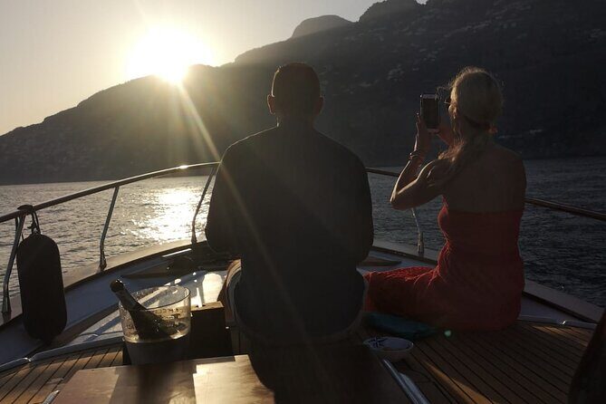 Sunset Group Boat Tour from Positano or Praiano - Key Points