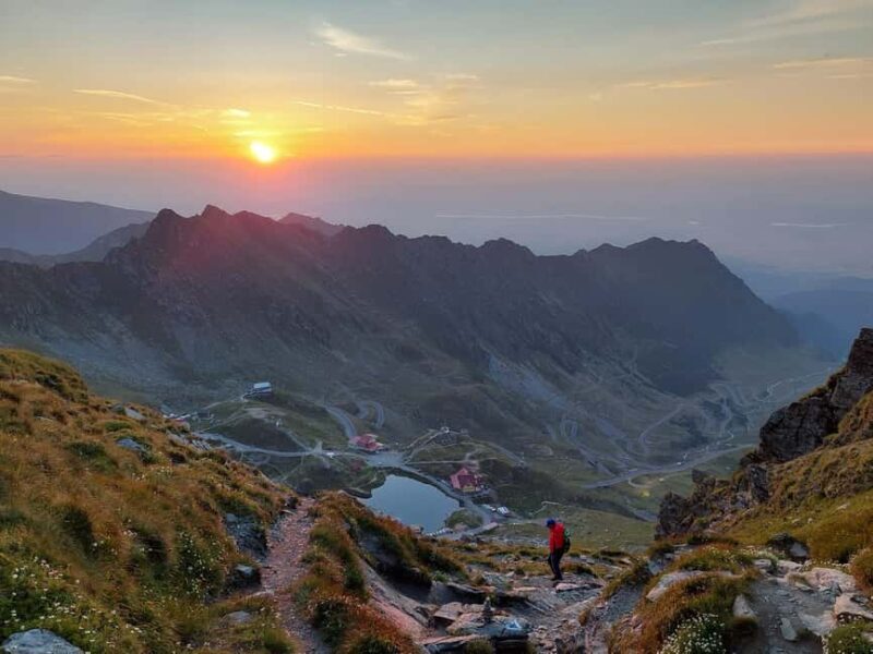 Sunset Hike on Transfgran: Buteanu & Capra glaciary lake - Who Should Book This Tour?