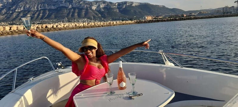 Sunset in Private Boat with wine, ibérico Gourmet 2 hours - The Balance of Price and Experience